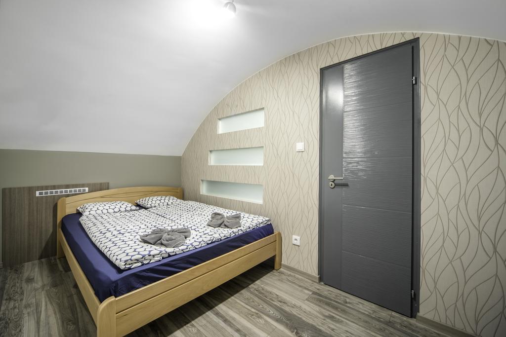 Akacfa 2 Bedroom Center Apartment Budapeste Exterior foto